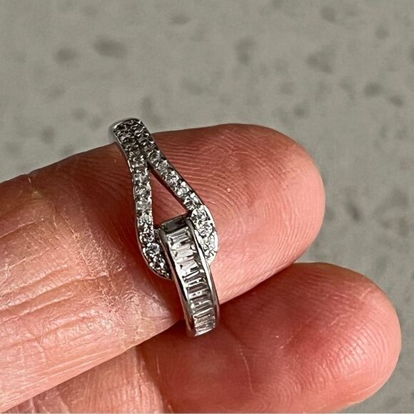 Simple & Delicate Cubic Zirconia stainless steel Open Ring - Picture 6 of 11